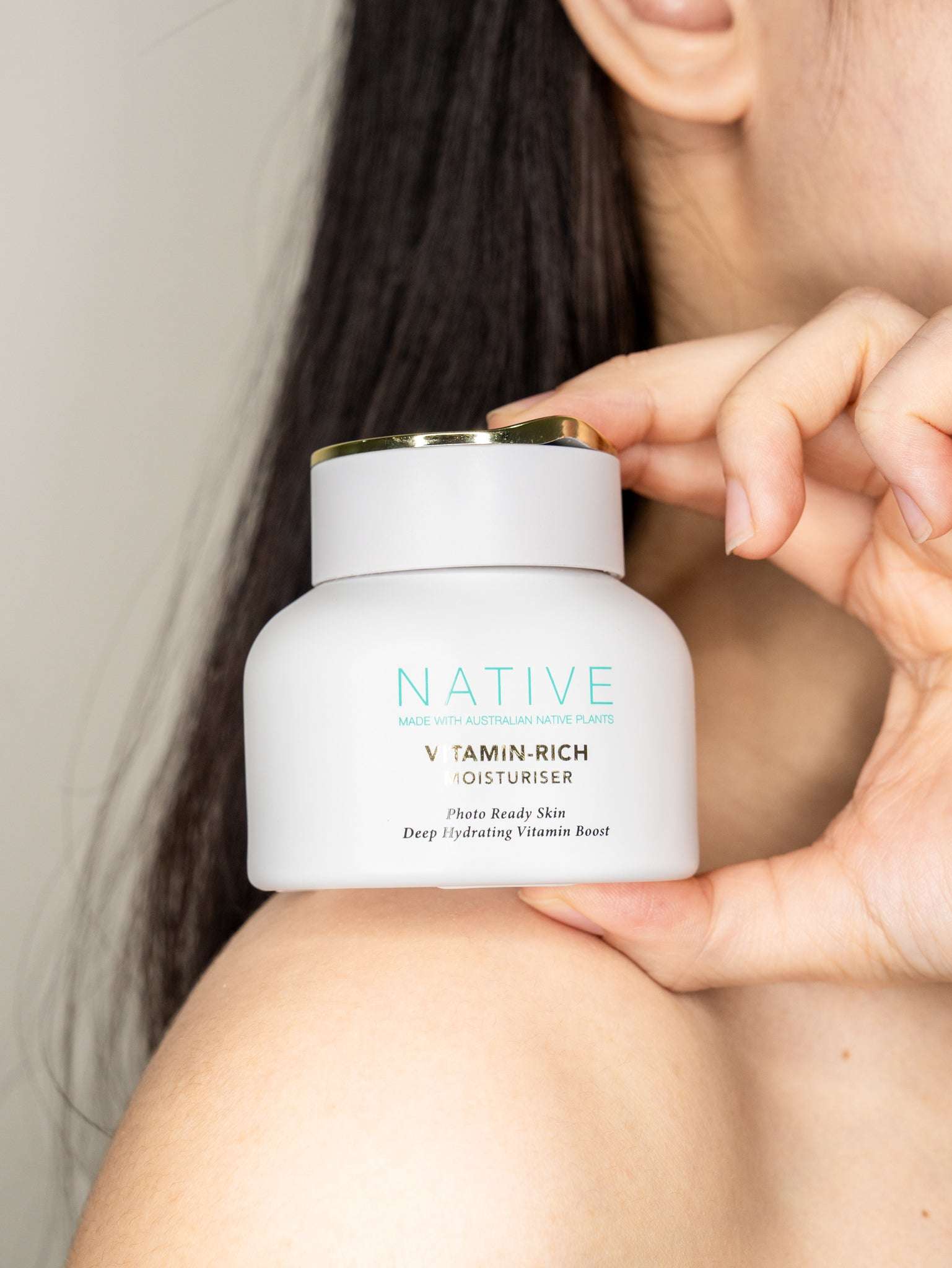 Vitamin-Rich Moisturiser - Klara Cosmetics