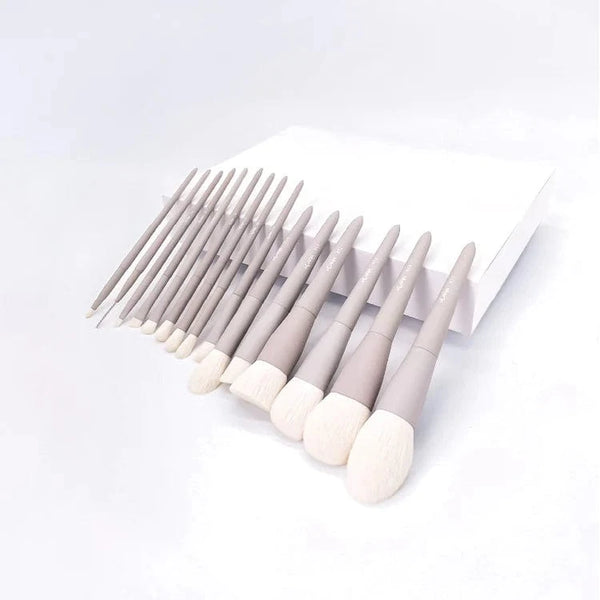 Lux Brush Set CODE001 - Klara Cosmetics